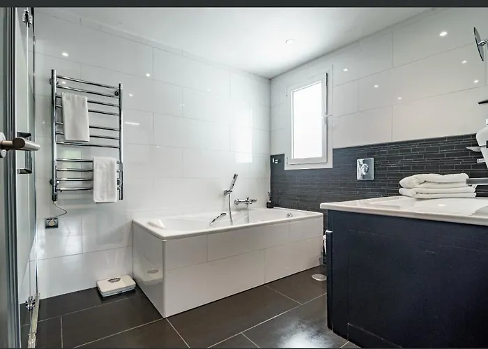 Medina Garden Sunset شقة ماربيا