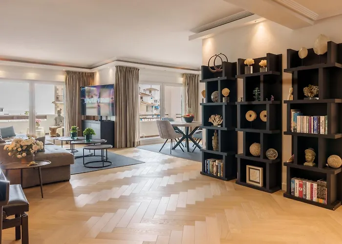 Medina Garden Sunset *